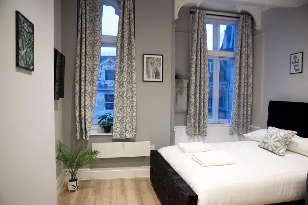 Studio On The Rows - Central City Centre Chester Exteriör bild